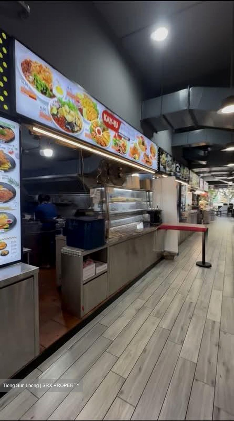 Boon Lay Shopping Centre (D22), Retail #551126271